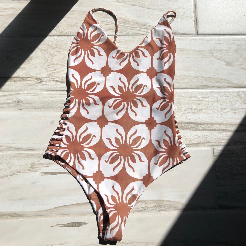Stone Fox One Piece